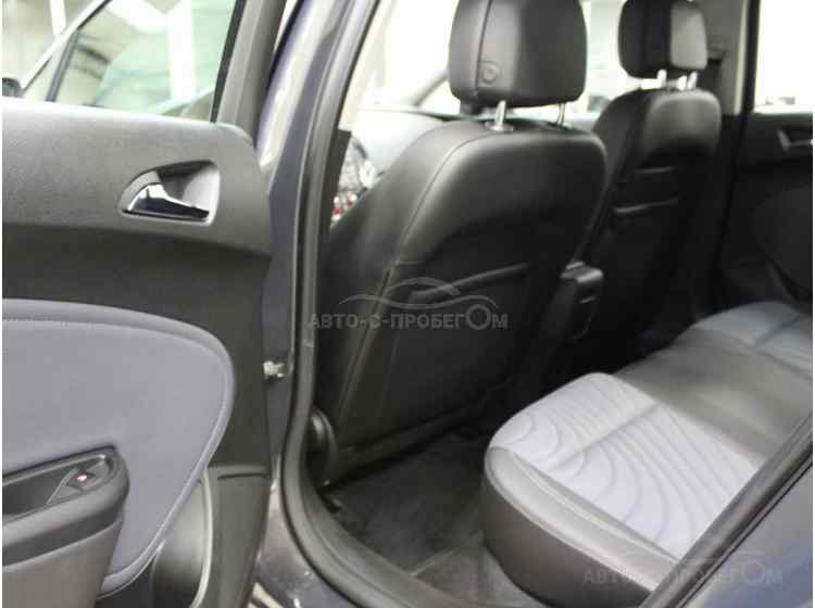 Opel Astra J Рестайлинг