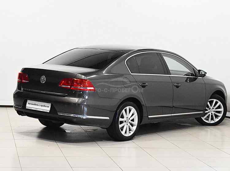 Volkswagen Passat B7