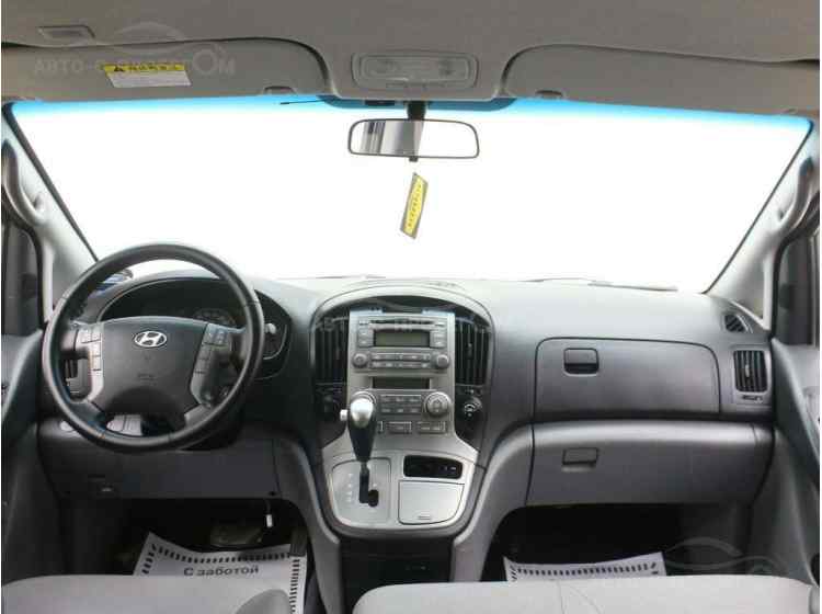 Hyundai Grand Starex I