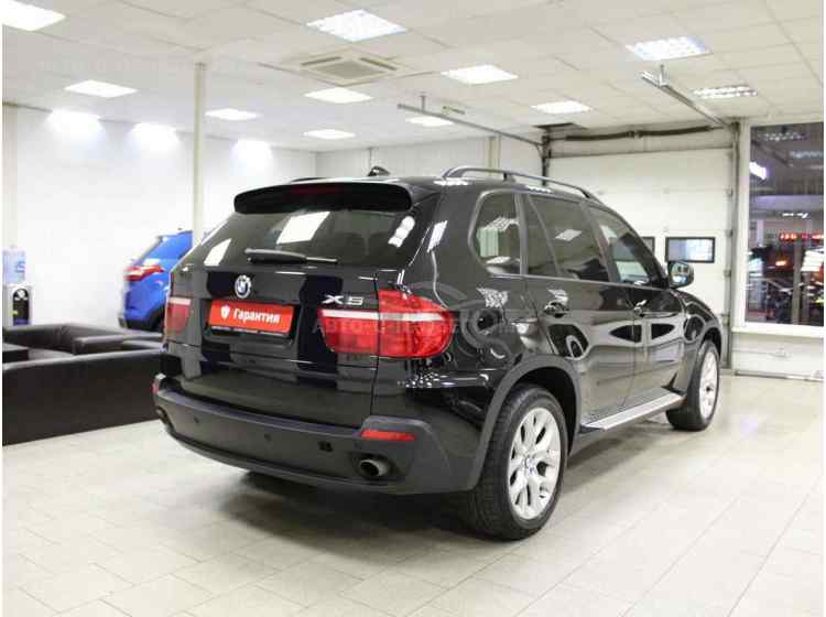 BMW X5 II (E70)