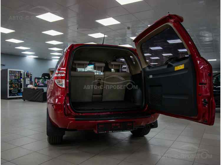 Toyota RAV4 IV (XA40)