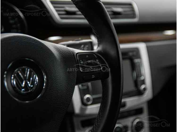 Volkswagen Passat B7