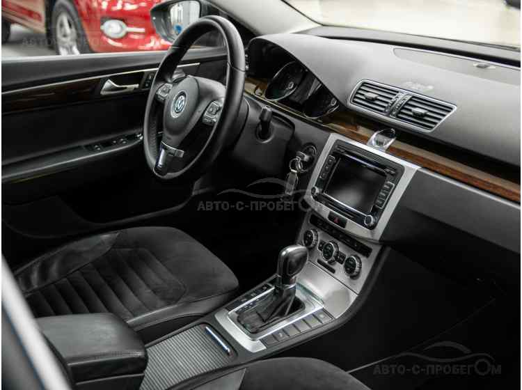 Volkswagen Passat B7