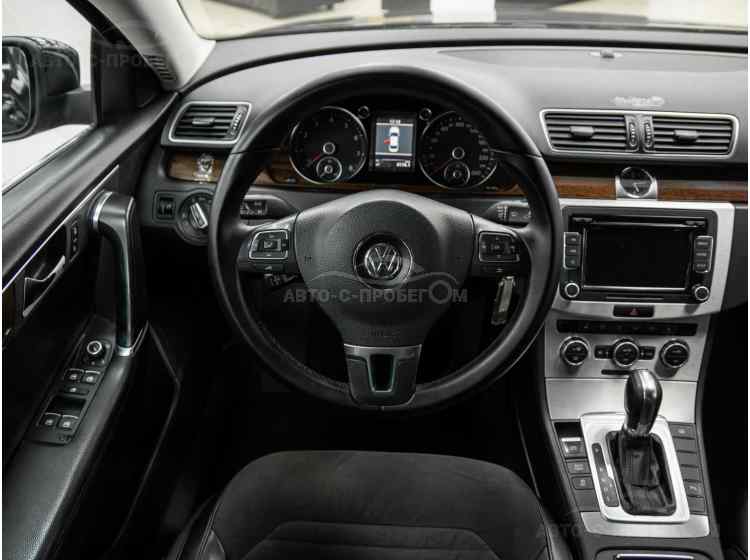 Volkswagen Passat B7