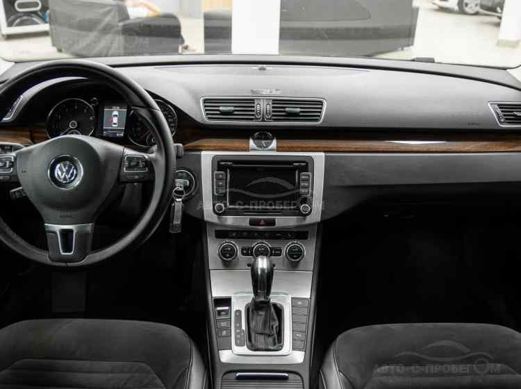 Volkswagen Passat B7