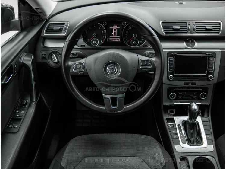 Volkswagen Passat B7