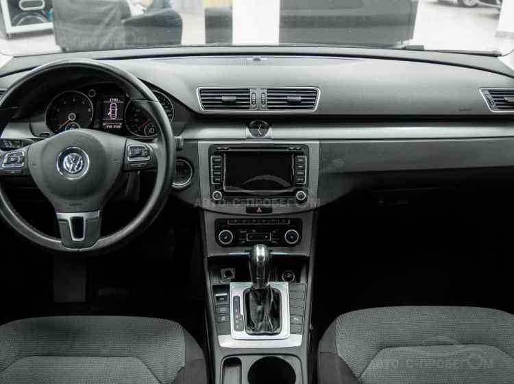 Volkswagen Passat B7