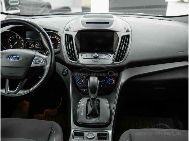 Ford Kuga II Рестайлинг