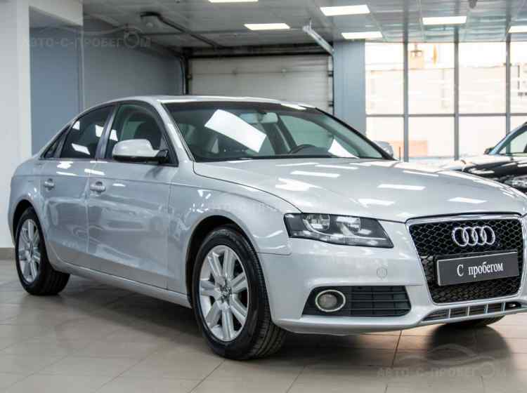 Audi A4 IV (B8)