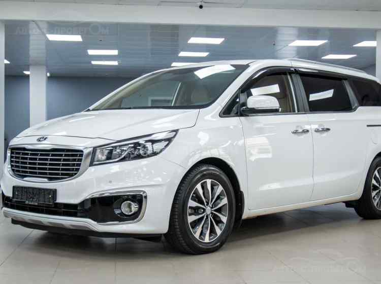Kia Carnival III