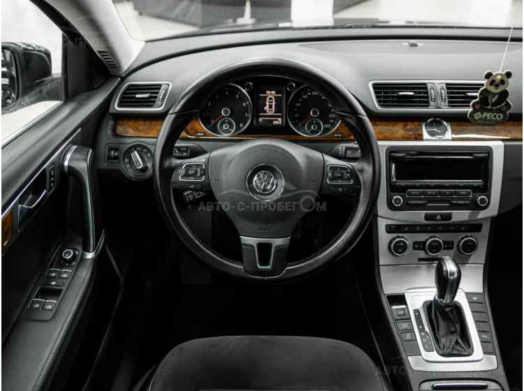 Volkswagen Passat B7