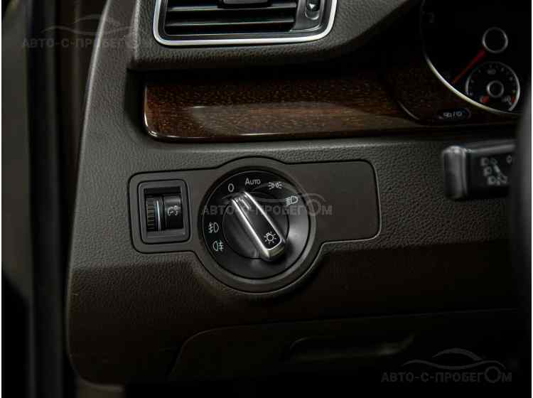 Volkswagen Passat B7