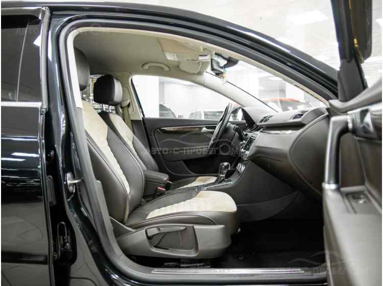 Volkswagen Passat B7