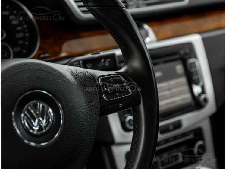 Volkswagen Passat B7