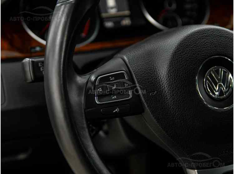 Volkswagen Passat B7