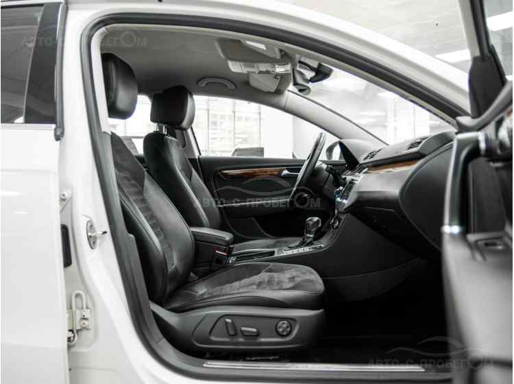 Volkswagen Passat B7