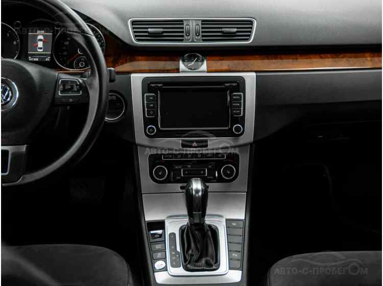 Volkswagen Passat B7