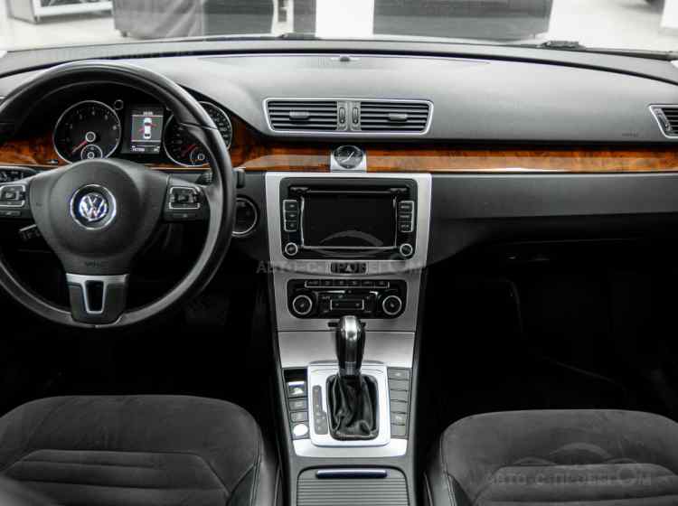 Volkswagen Passat B7