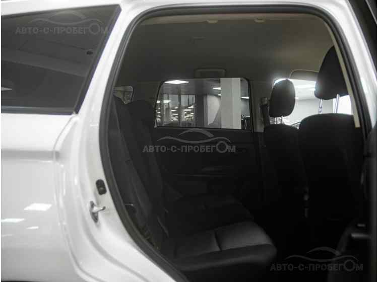 Mitsubishi Outlander III