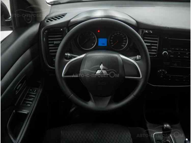 Mitsubishi Outlander III