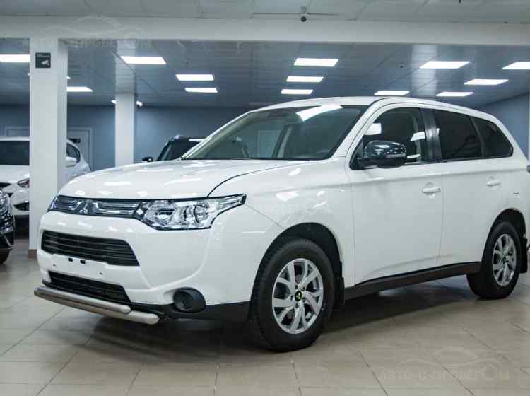 Mitsubishi Outlander III