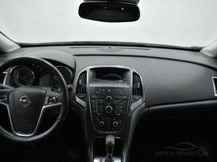 Opel Astra J Рестайлинг