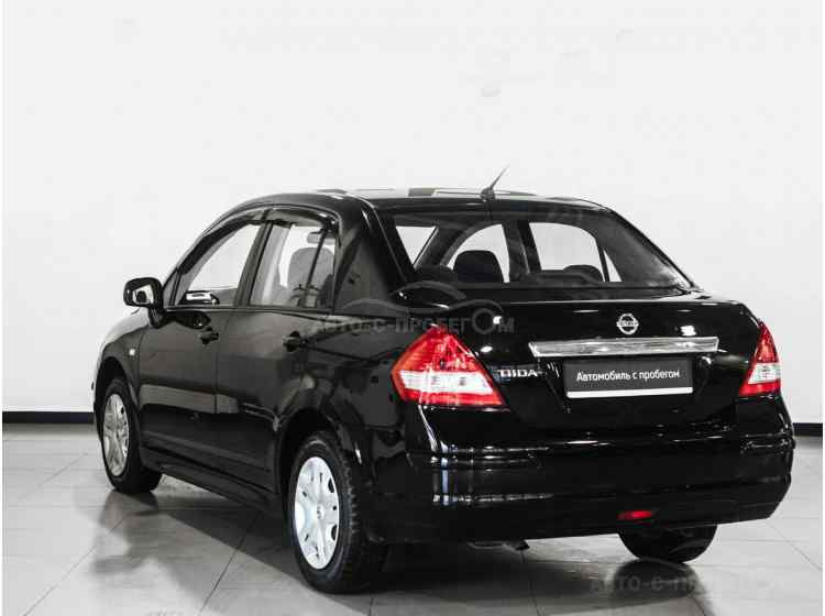 Nissan Tiida I Рестайлинг