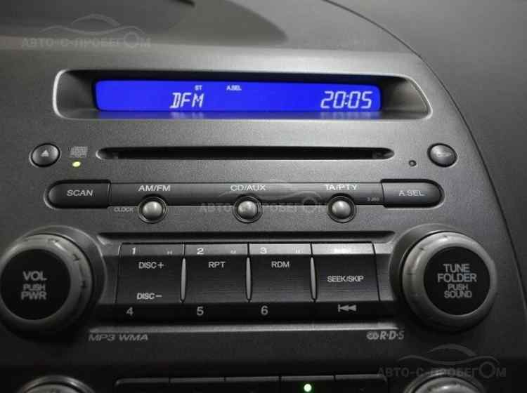 Honda Civic VIII Рестайлинг