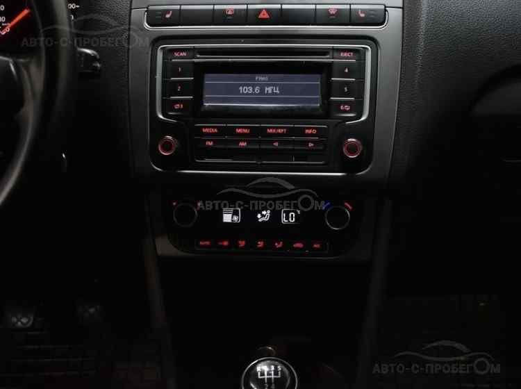 Volkswagen Polo V Рестайлинг