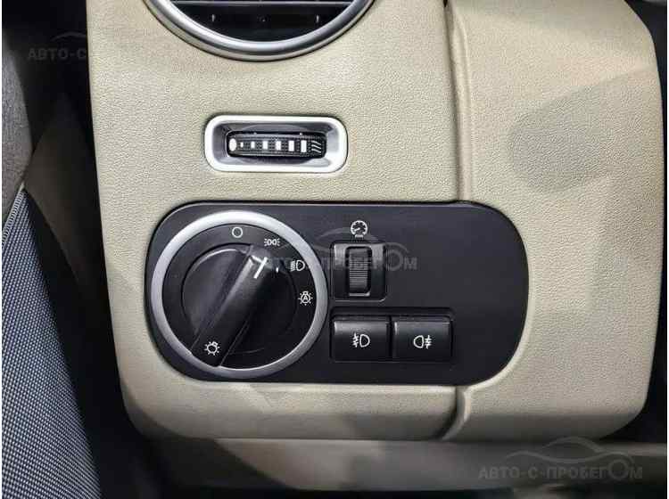 Land Rover Discovery IV