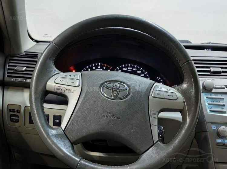 Toyota Camry VI (XV40)