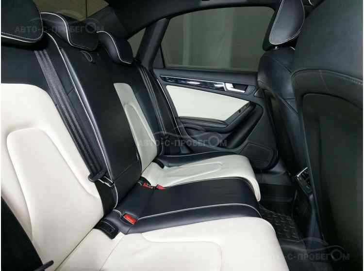 Audi A4 IV (B8) Рестайлинг