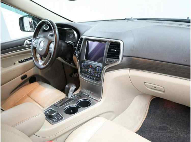 Jeep Grand Cherokee IV (WK2) Рестайлинг