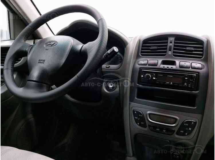 Hyundai Santa Fe III