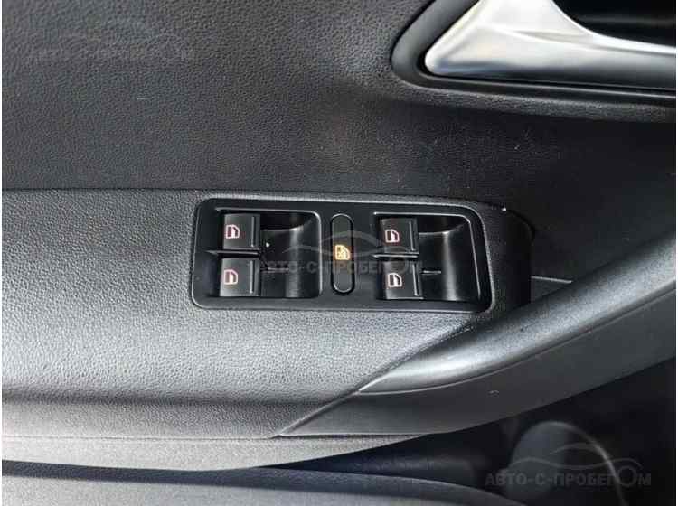 Volkswagen Polo V Рестайлинг